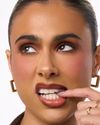 Lip plumper check 👀: Photo 2 of 3